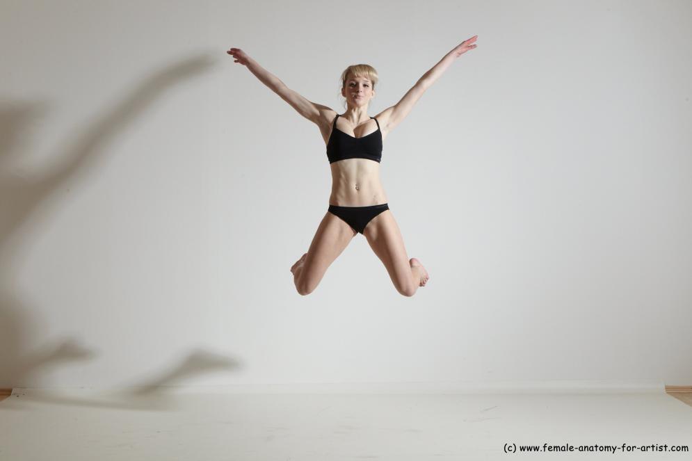 Image from Dynamic Photo References - sophia jumping