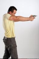 Image from Johnny Shooting Revolver - 9036-2009_12_johnny_aiming_revolver_02.jpg